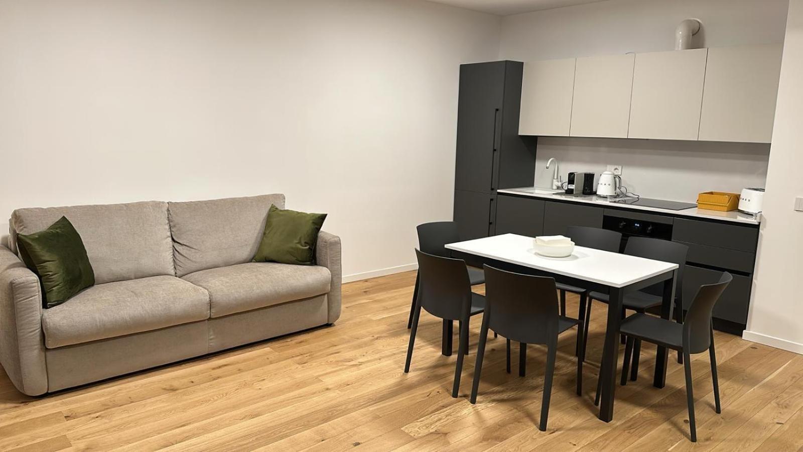 Number House - Number 20 Apartment มิลาน ภายนอก รูปภาพ
